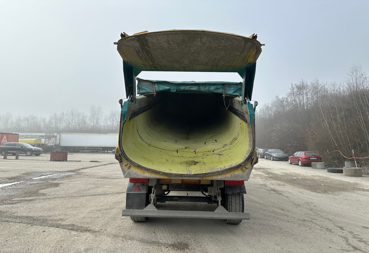 MOTO6625_2840045 vehicle image