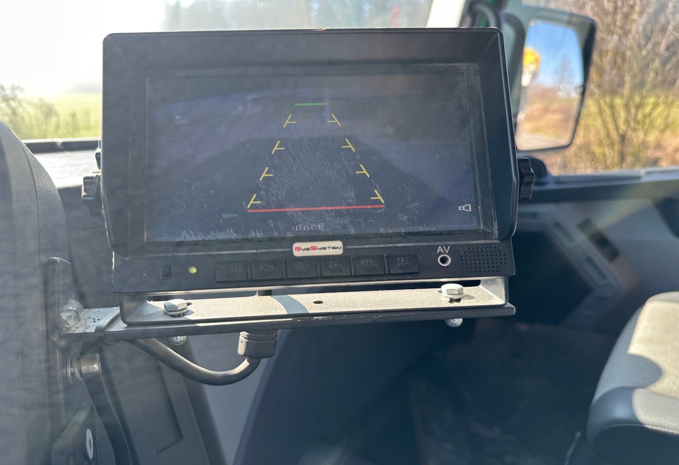 MOTO6625_2840589 vehicle image