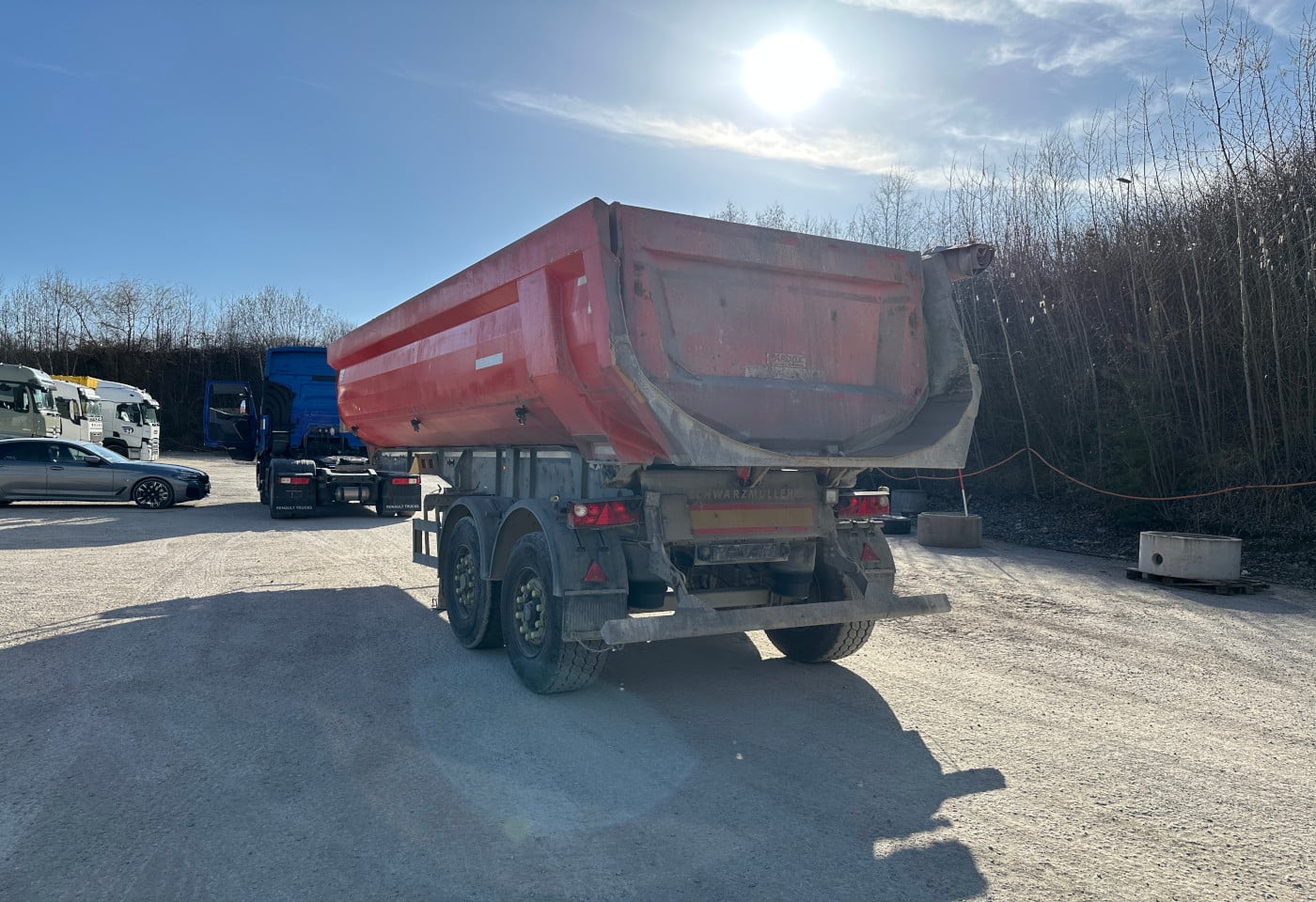 MOTO6625_2853137 vehicle image