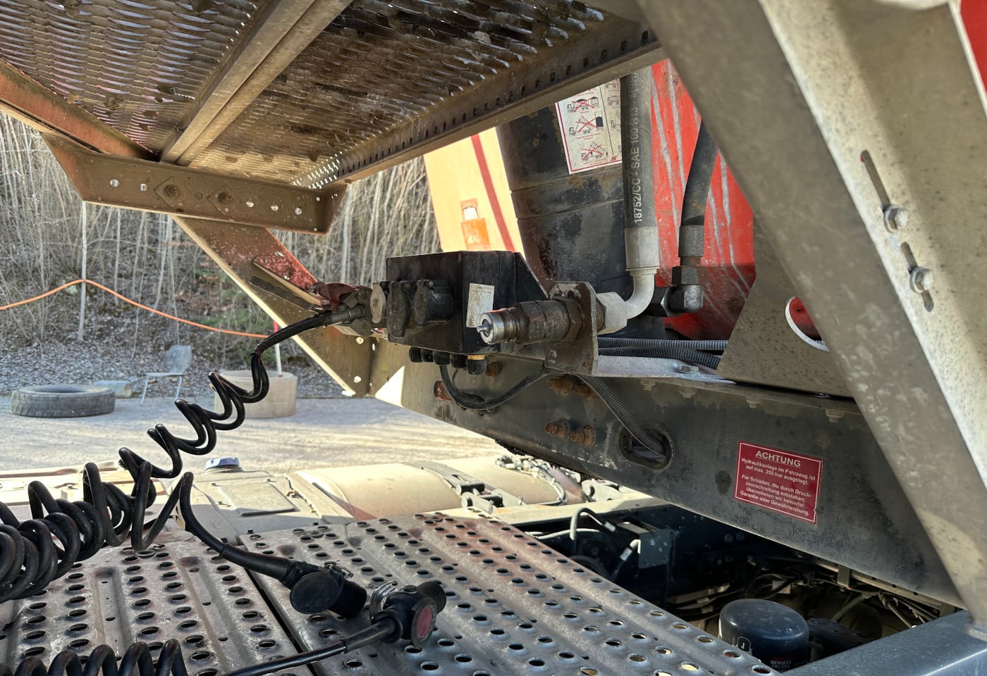 MOTO6625_2853137 vehicle image