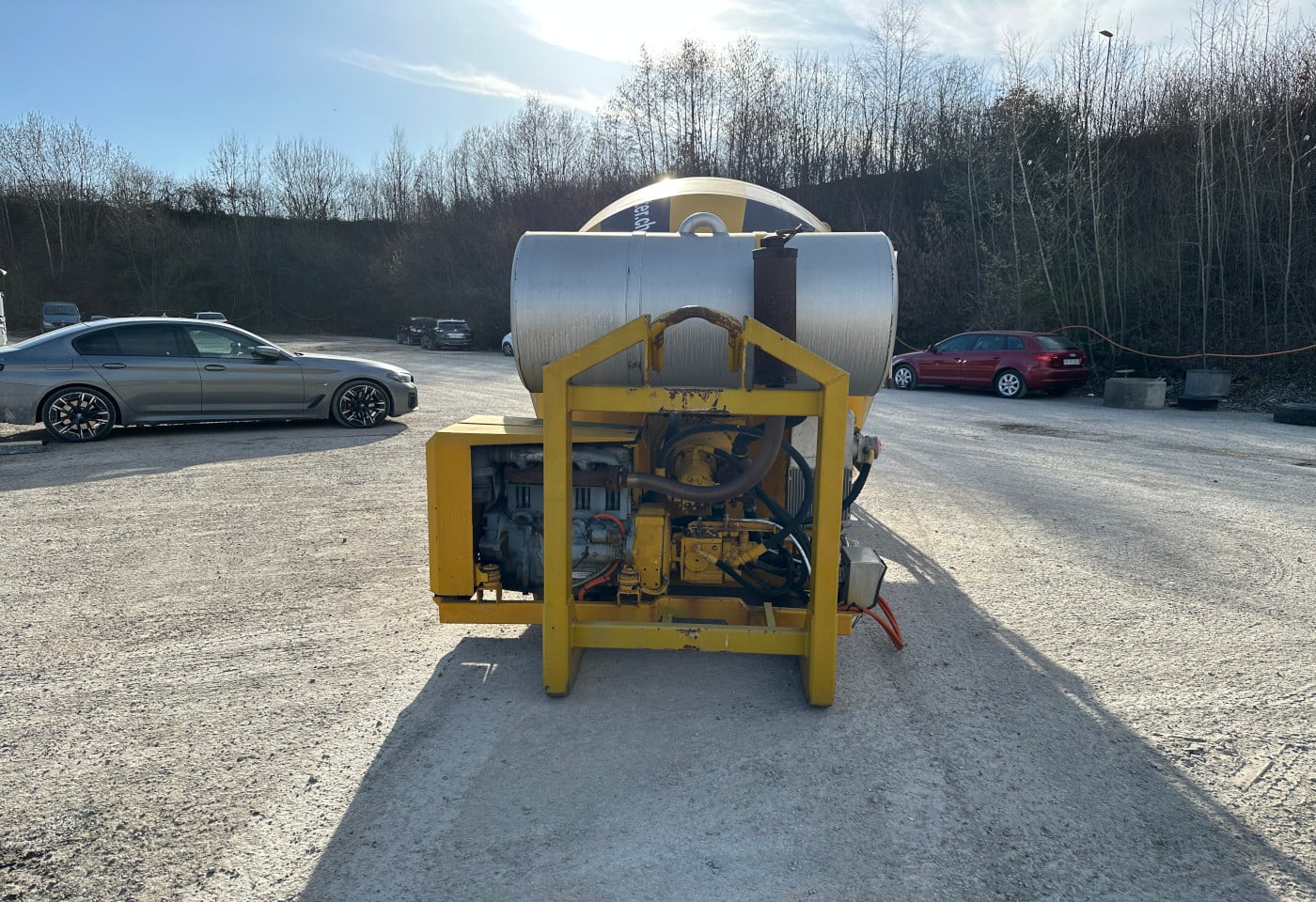 MOTO6625_2841448 vehicle image