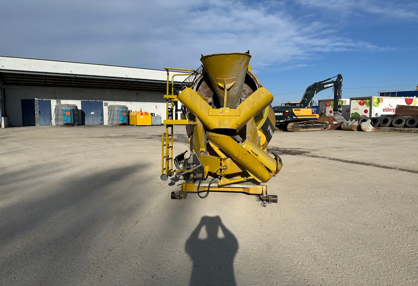 MOTO6625_2841448 vehicle image