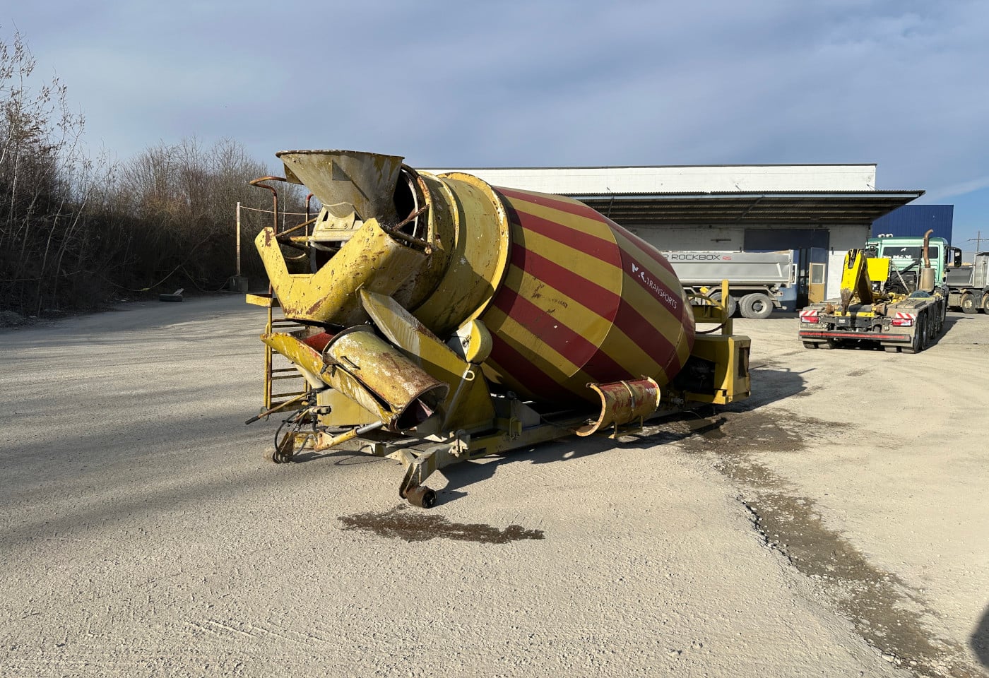 MOTO6625_2839711 vehicle image