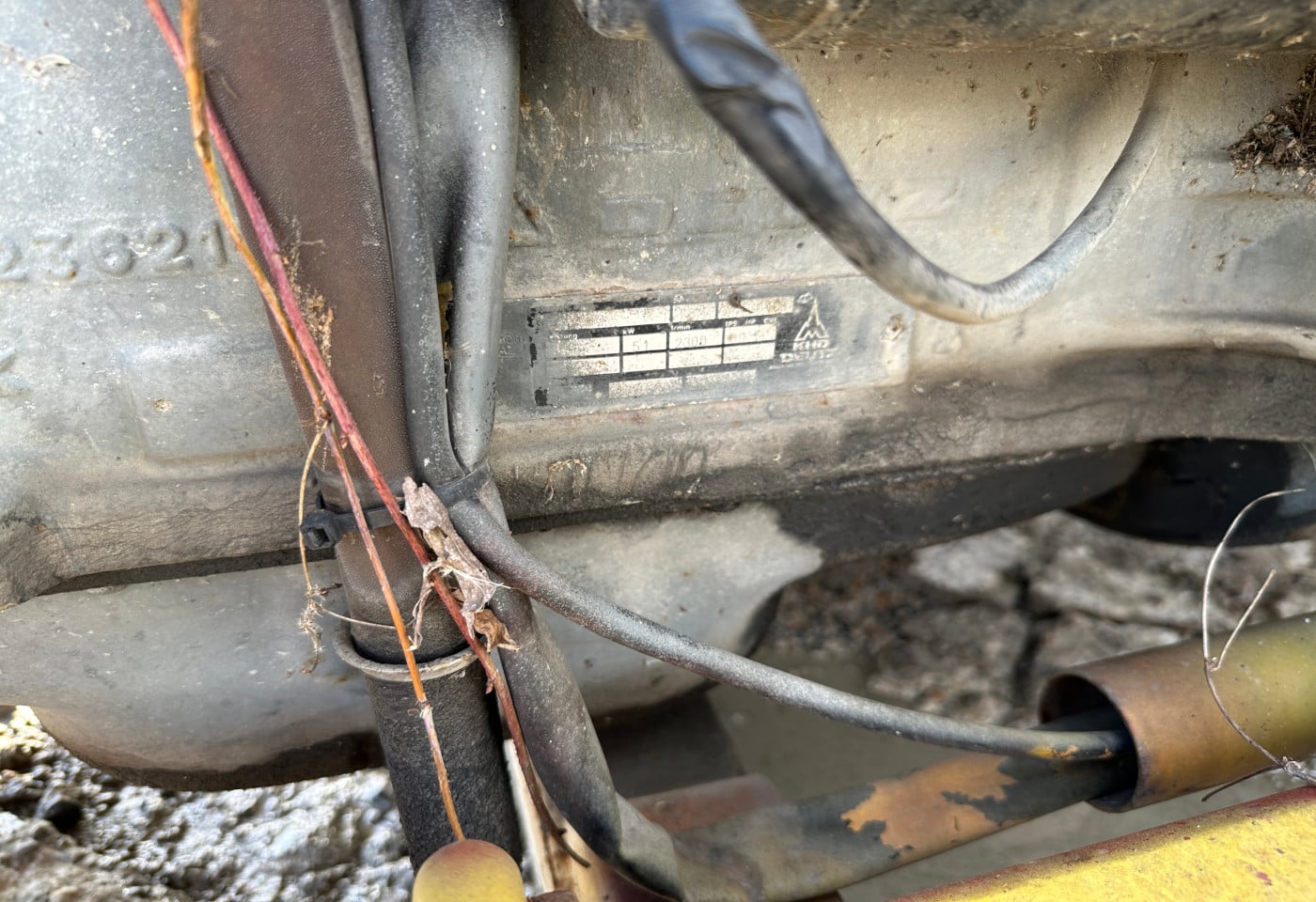 MOTO6625_2839711 vehicle image