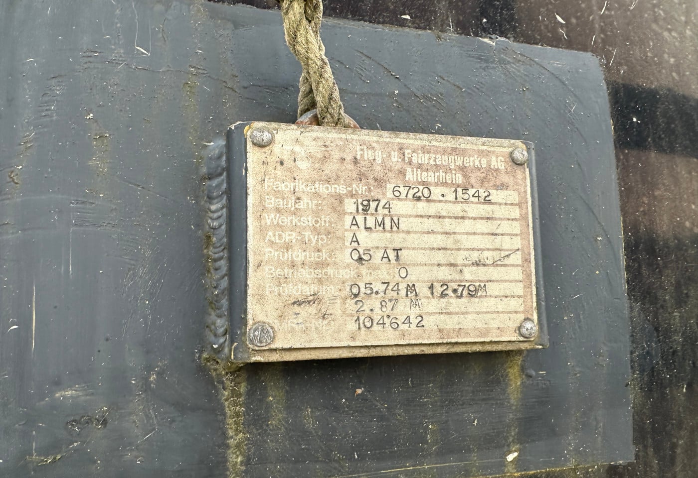 MOTO6625_2853606 vehicle image