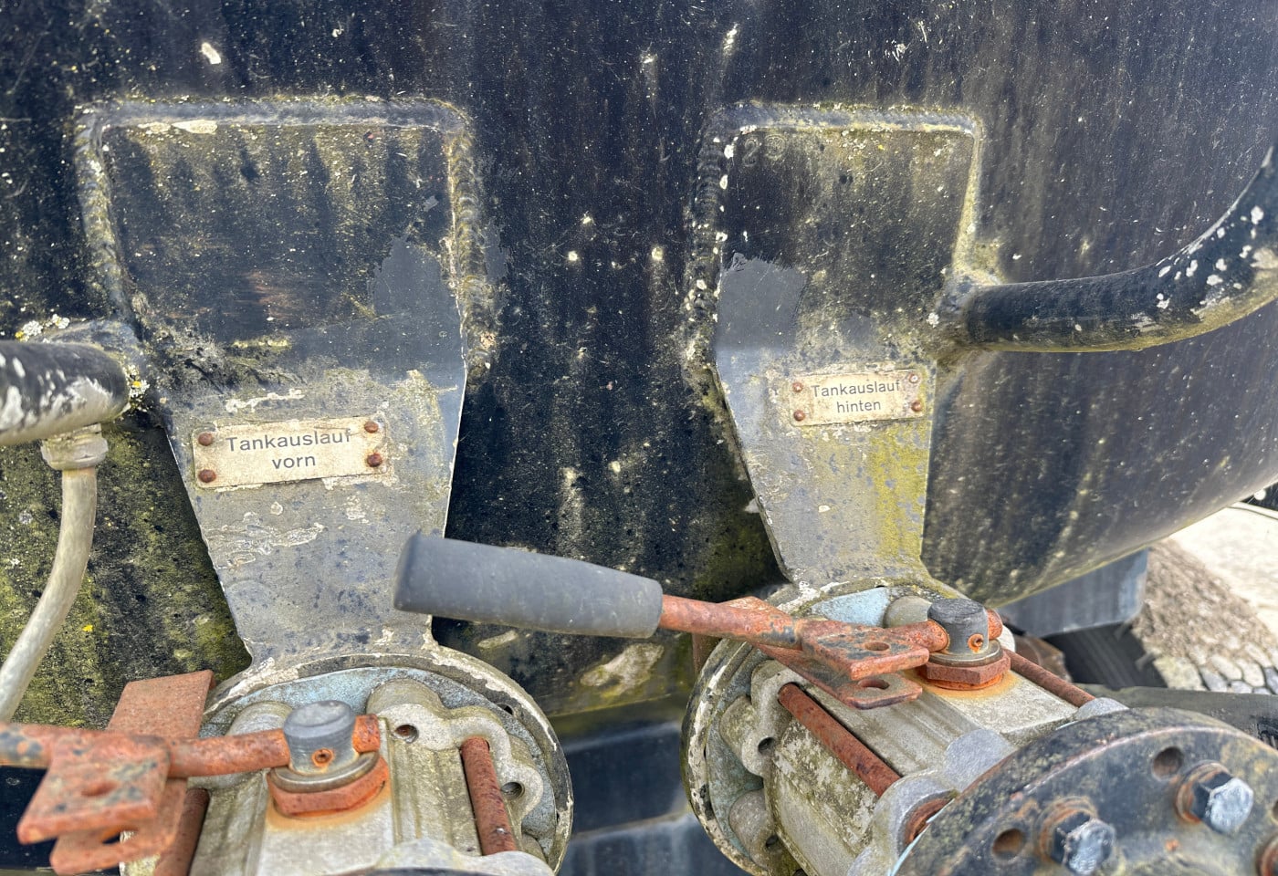 MOTO6625_2853606 vehicle image