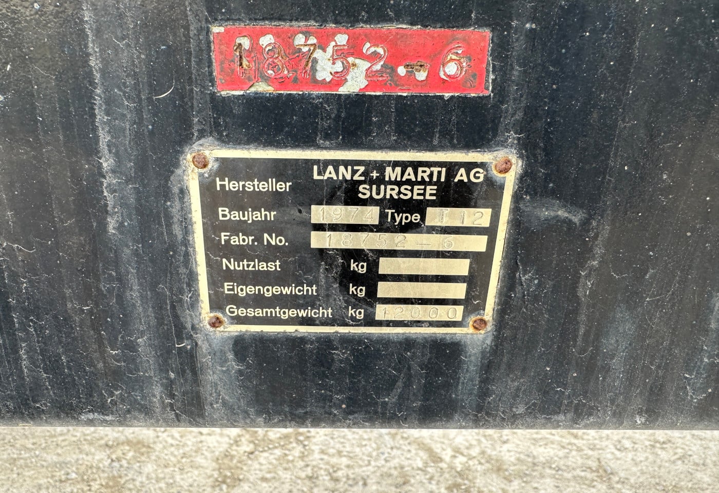 MOTO6625_2853606 vehicle image