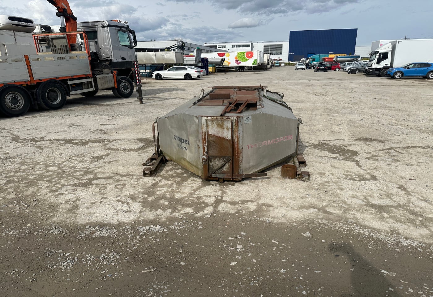 MOTO6625_2853148 vehicle image