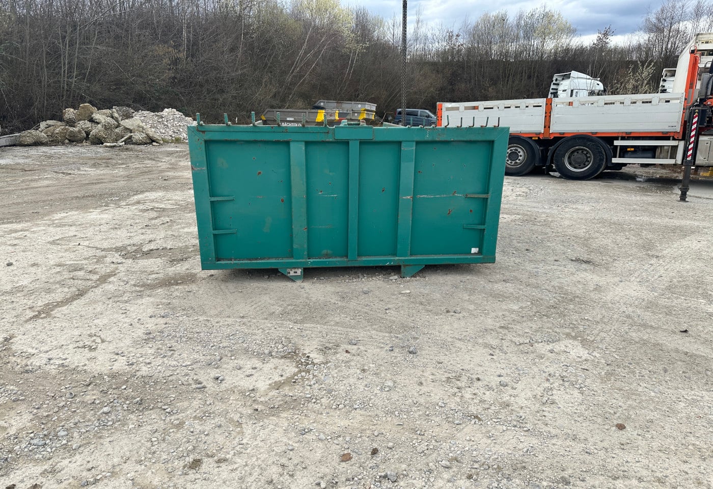 MOTO6625_2848570 vehicle image