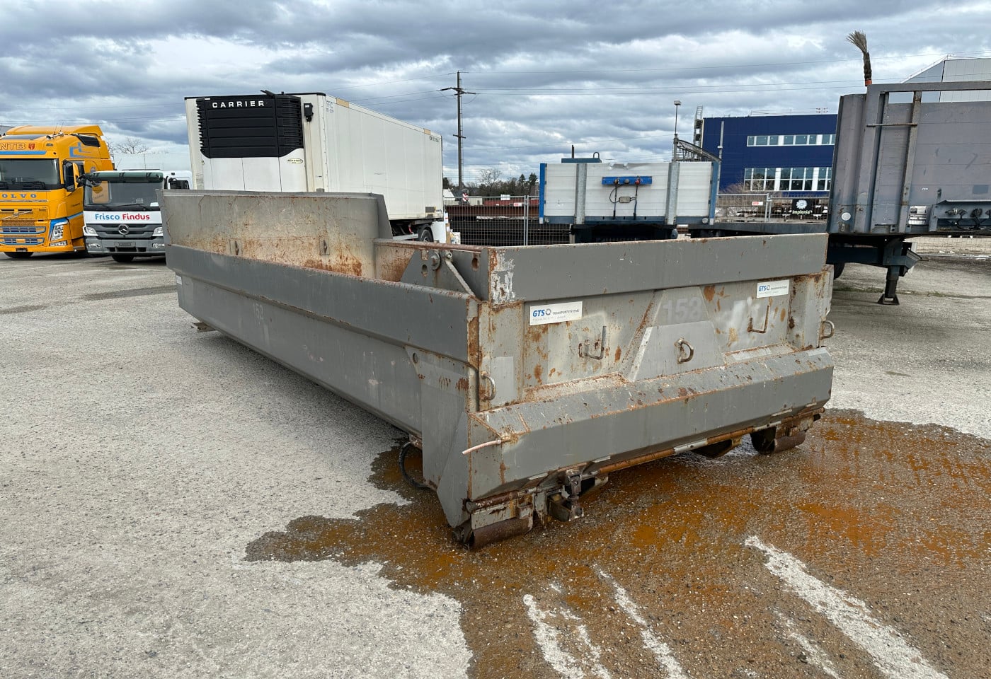 MOTO6625_2847973 vehicle image