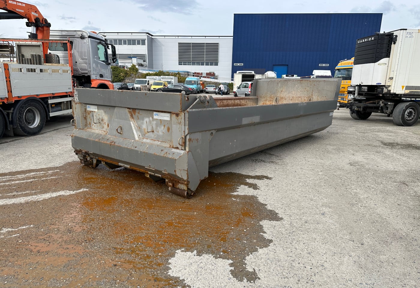 MOTO6625_2847973 vehicle image