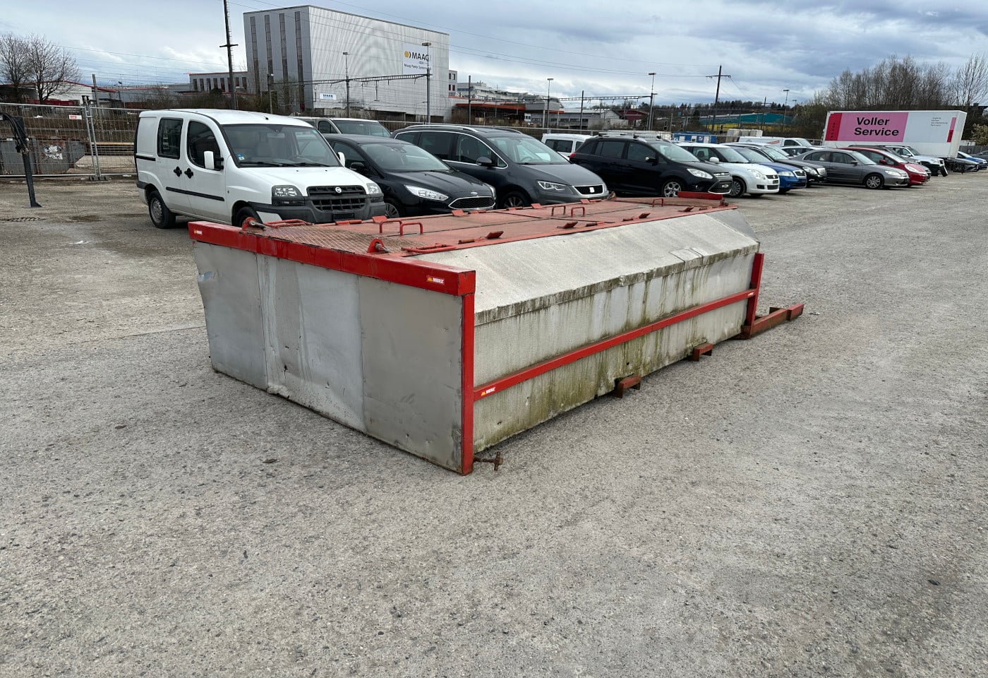 MOTO6625_2848572 vehicle image