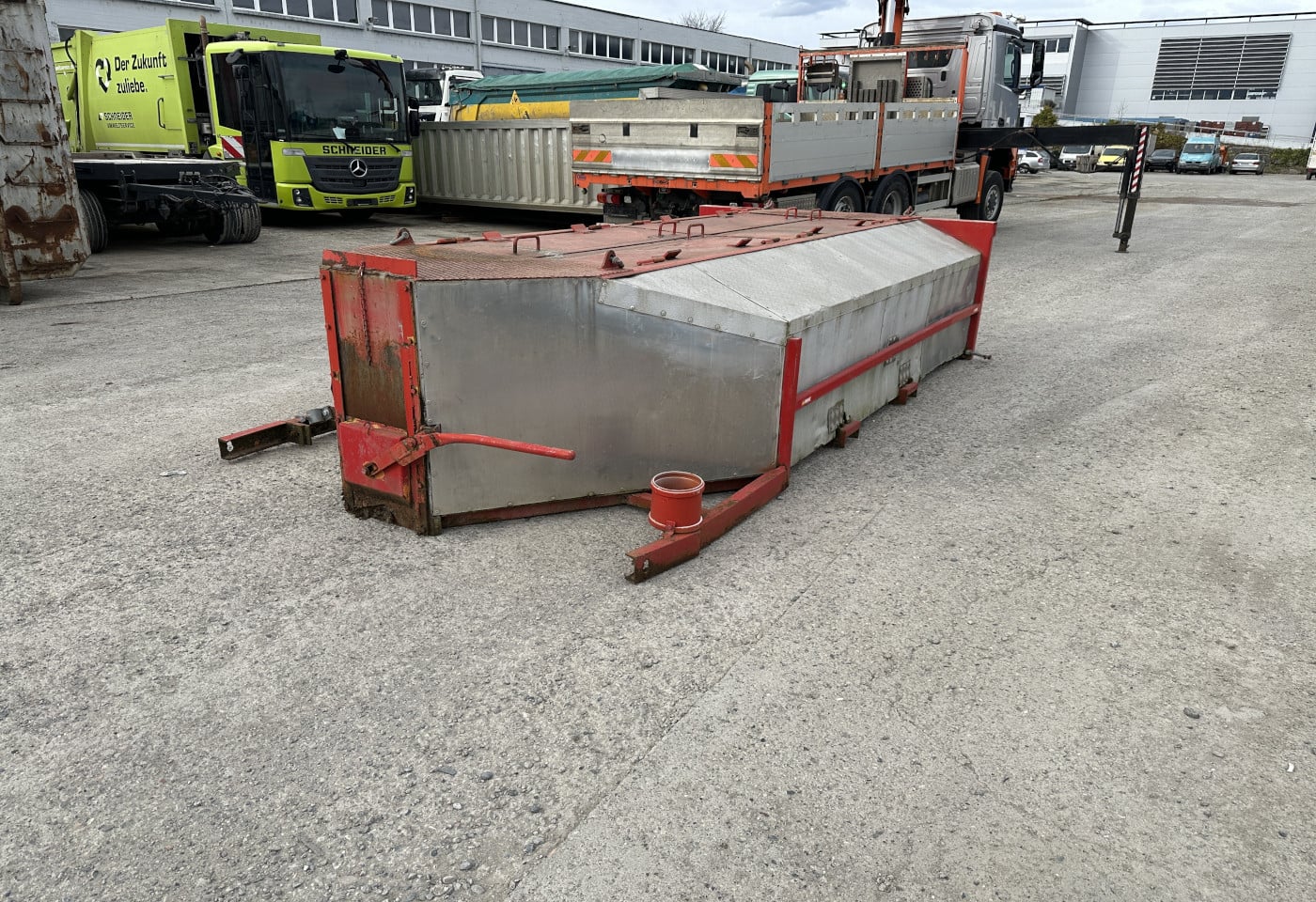 MOTO6625_2848572 vehicle image