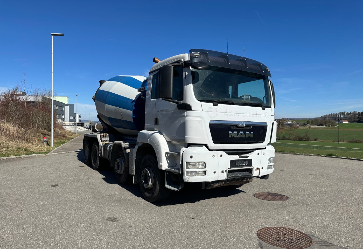 MOTO6625_2849018 vehicle image