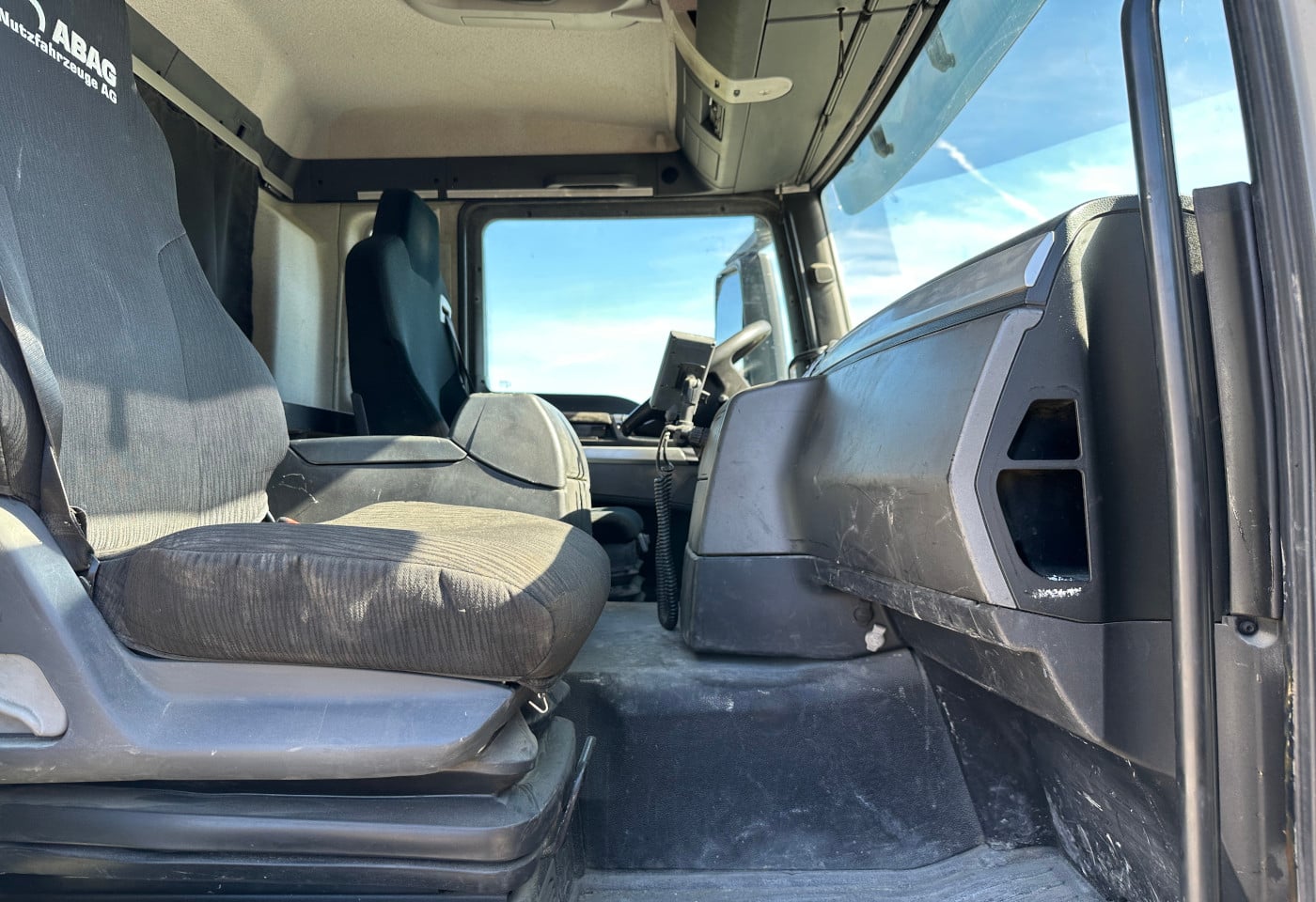 MOTO6625_2849018 vehicle image