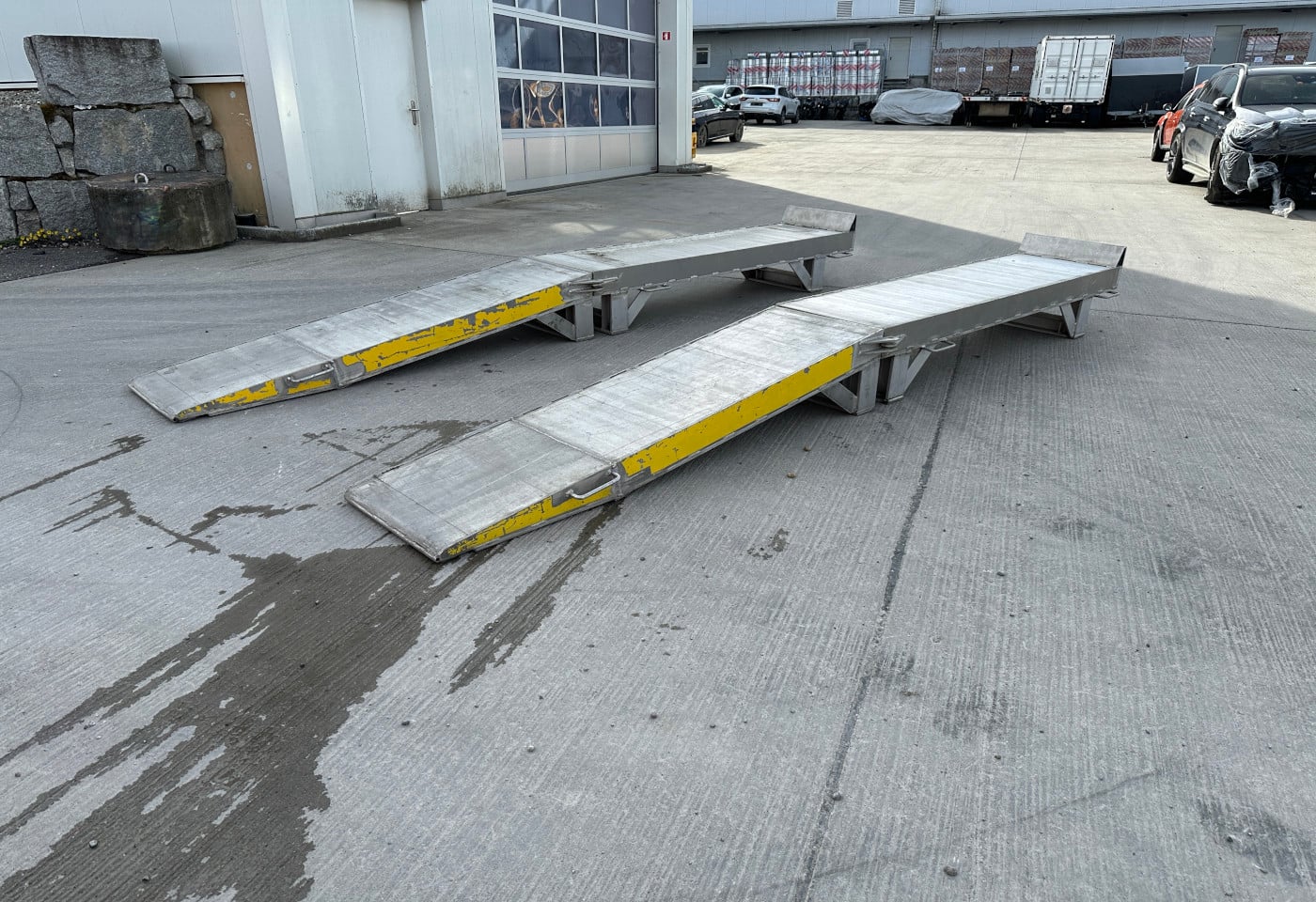 MOTO6625_2851987 vehicle image