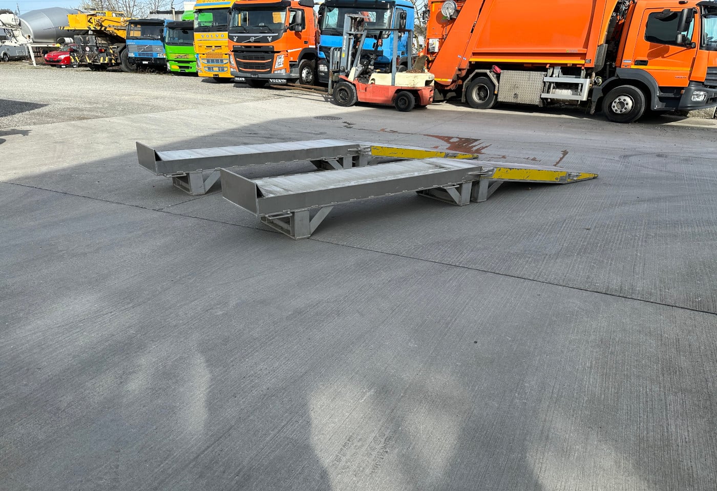 MOTO6625_2851987 vehicle image