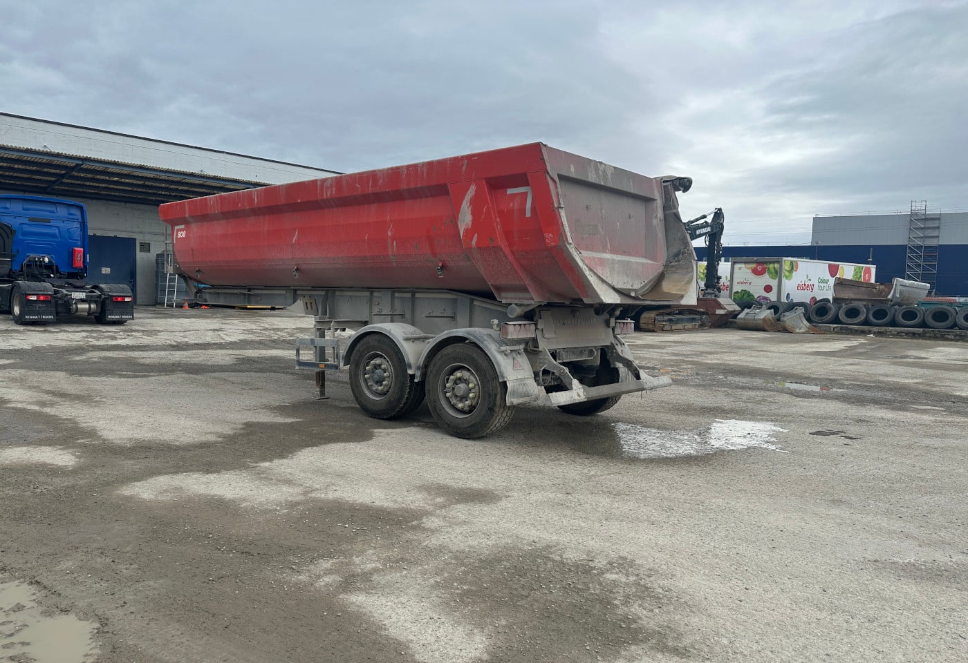 MOTO6625_2851996 vehicle image