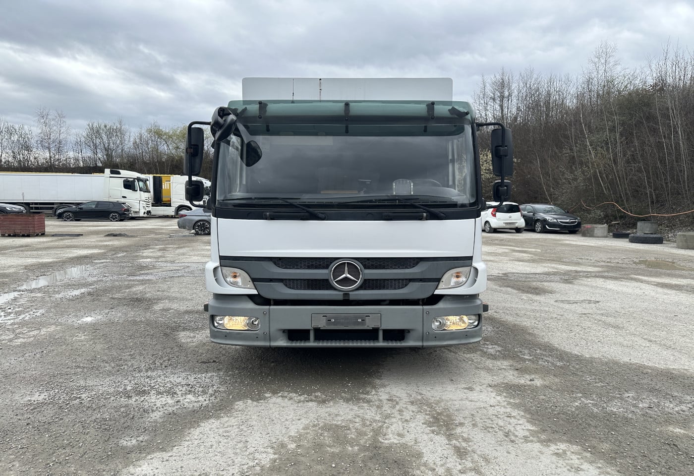 MOTO6625_2853142 vehicle image