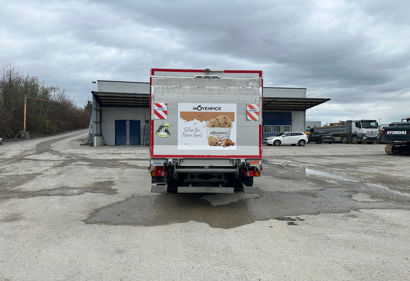 MOTO6625_2853142 vehicle image