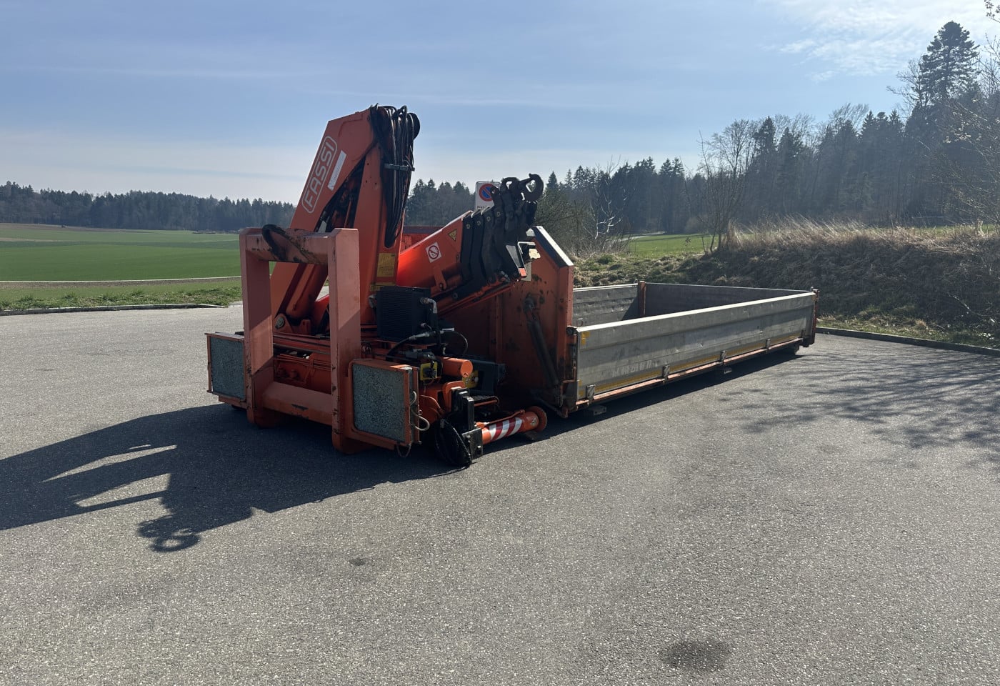 MOTO6625_2855319 vehicle image