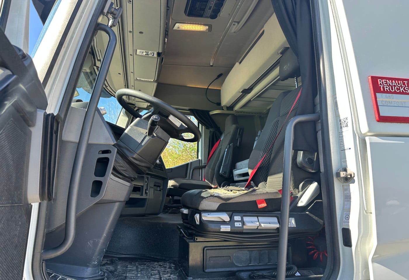 MOTO6625_2877187 vehicle image