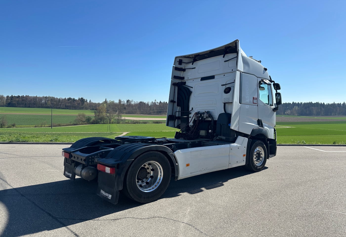 MOTO6625_2877187 vehicle image