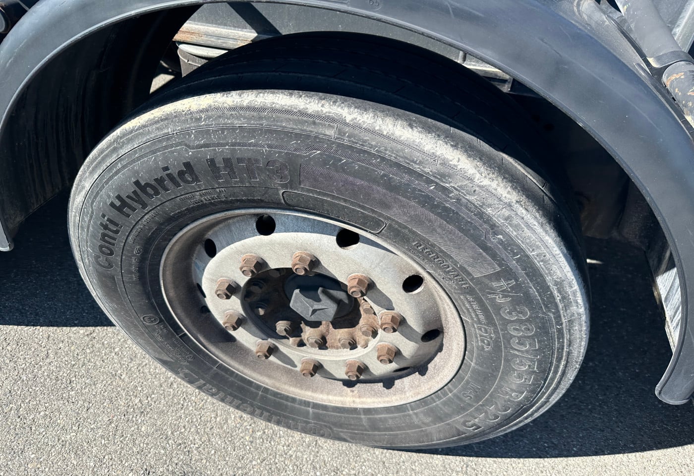 MOTO6625_2877188 vehicle image