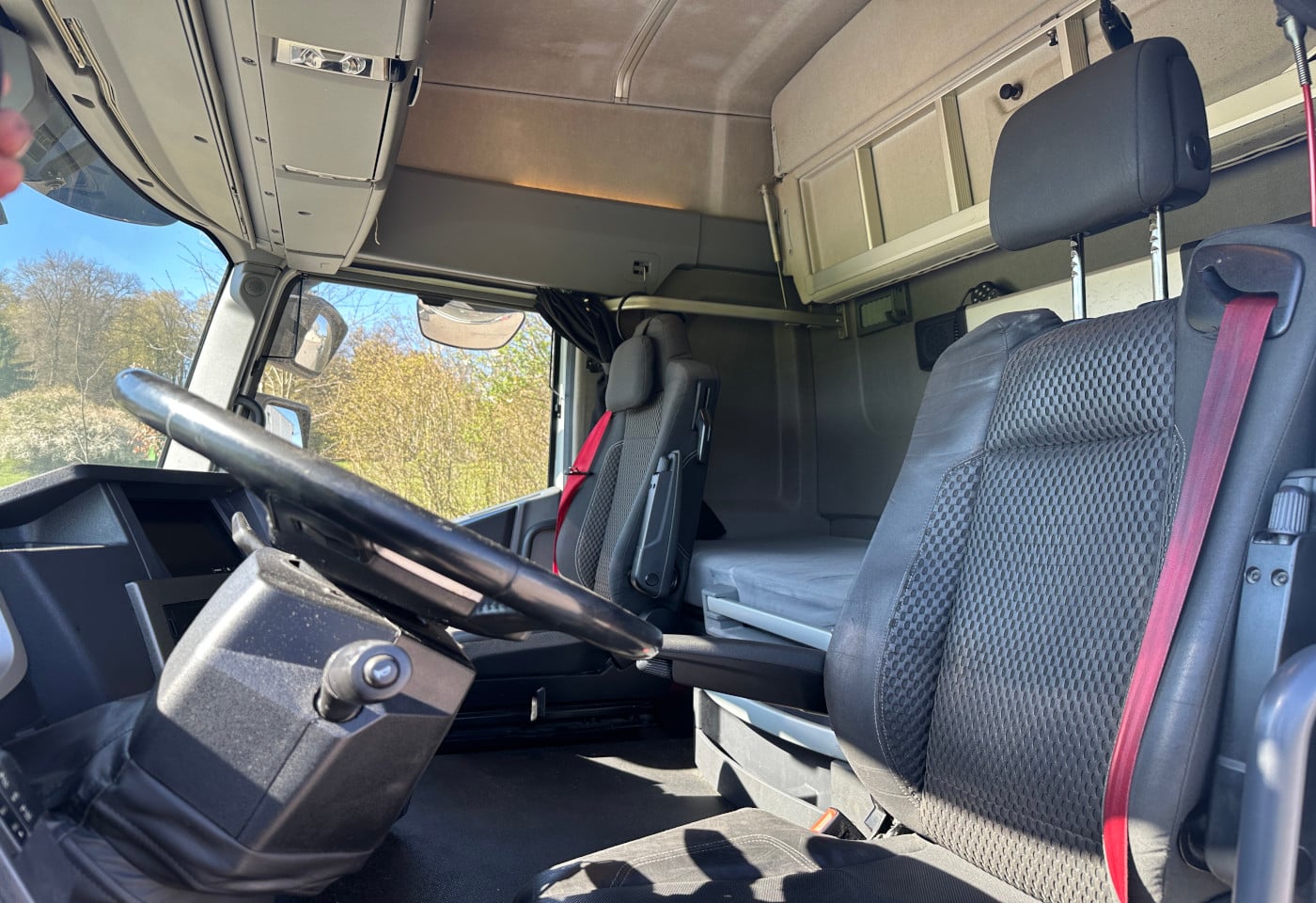 MOTO6625_2877426 vehicle image