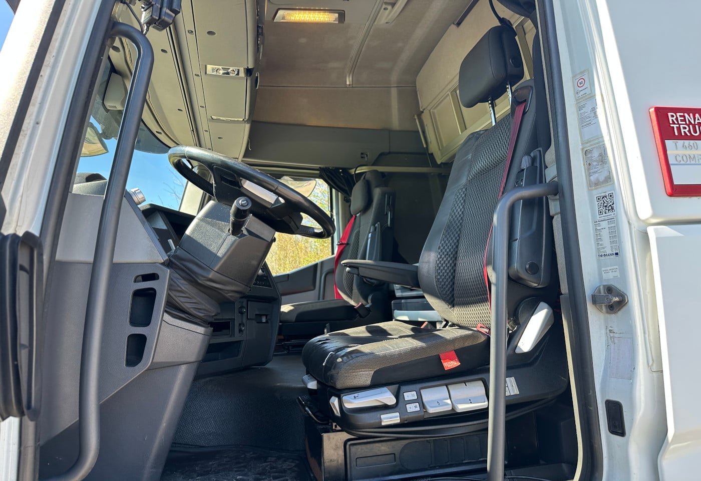 MOTO6625_2877426 vehicle image