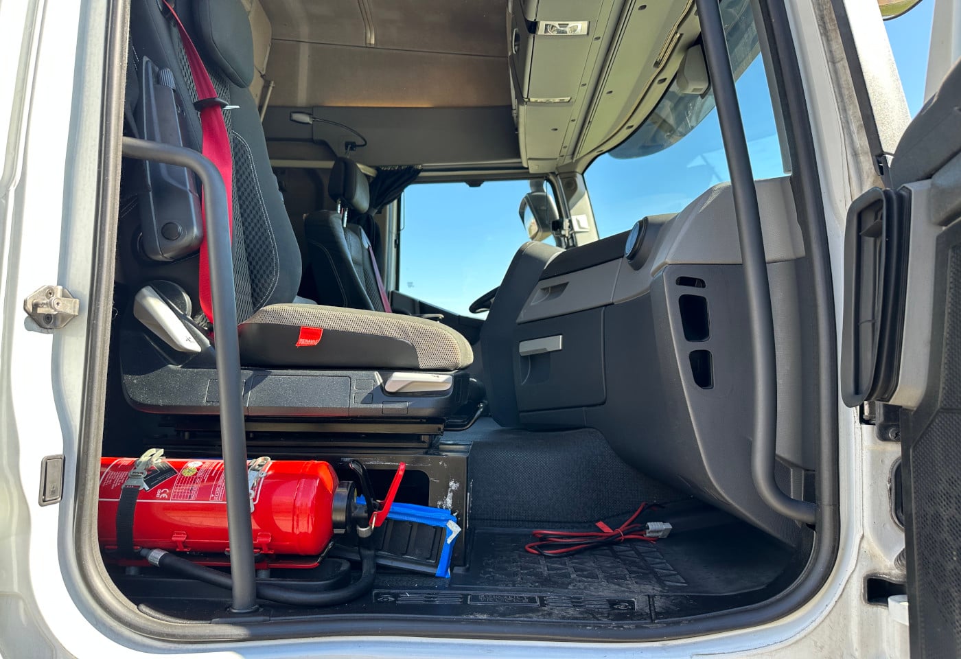 MOTO6625_2877426 vehicle image