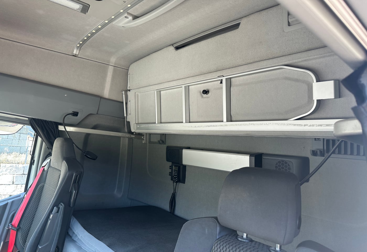 MOTO6625_2878828 vehicle image