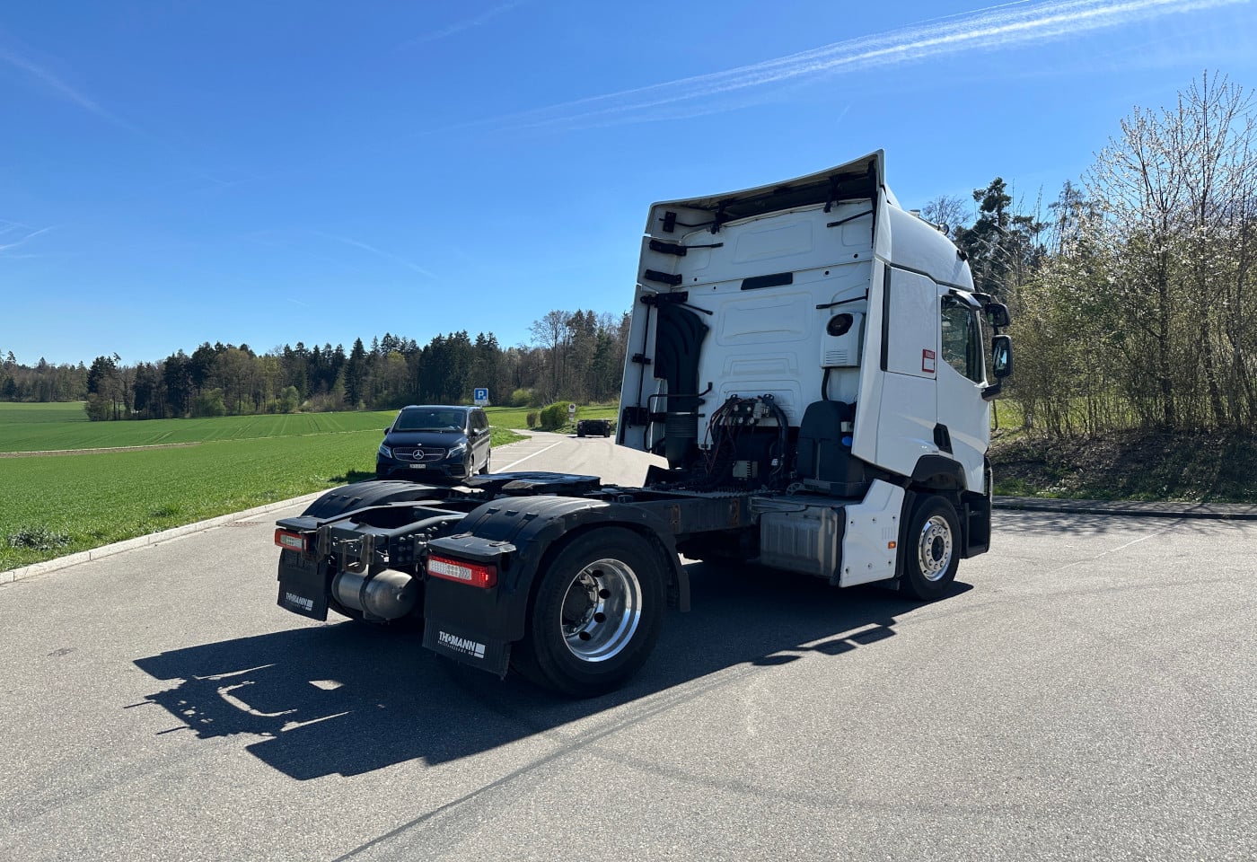 MOTO6625_2878828 vehicle image