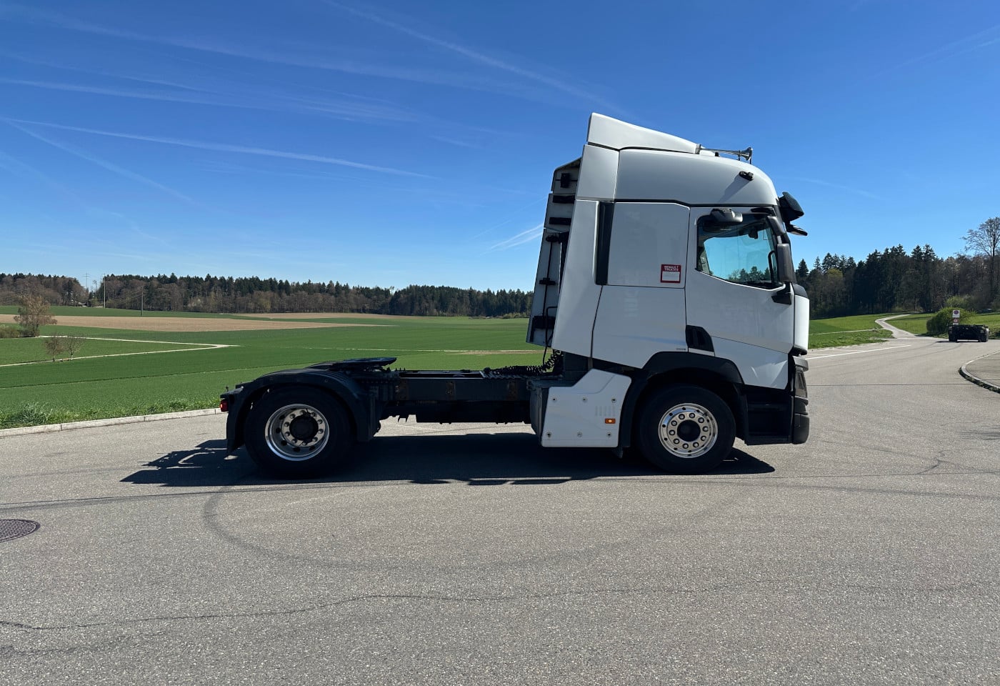 MOTO6625_2878828 vehicle image