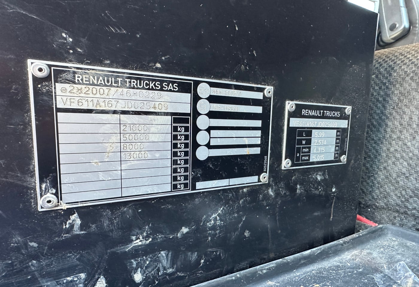 MOTO6625_2878828 vehicle image