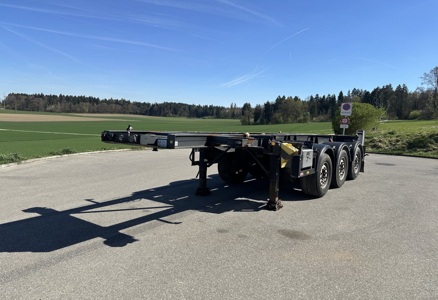 MOTO6625_2877666 vehicle image