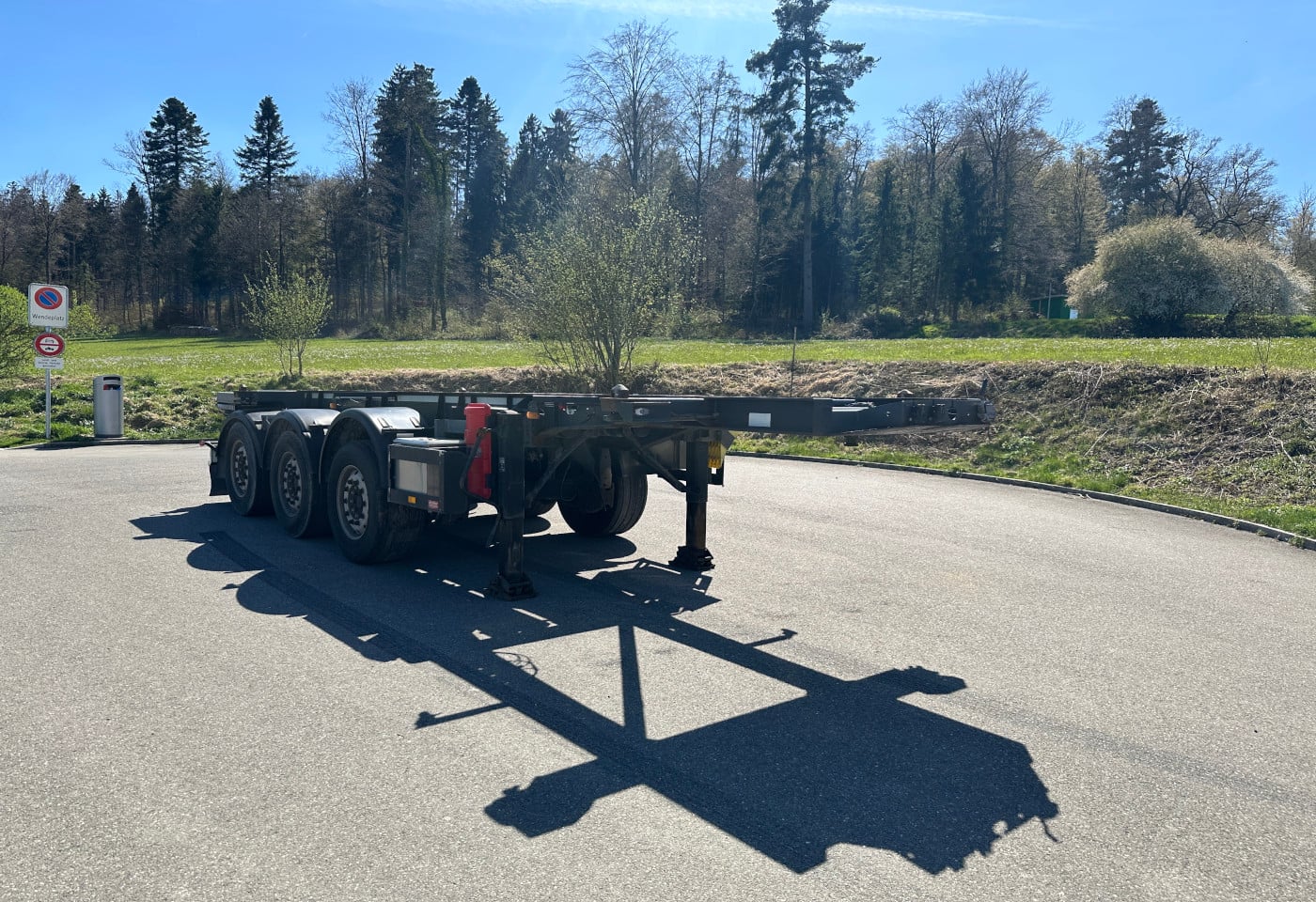 MOTO6625_2877666 vehicle image