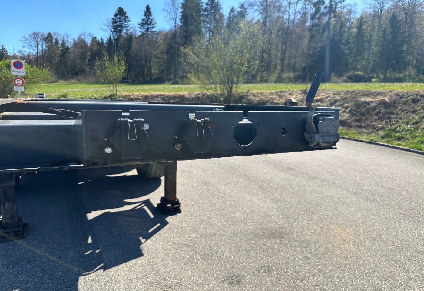 MOTO6625_2877666 vehicle image