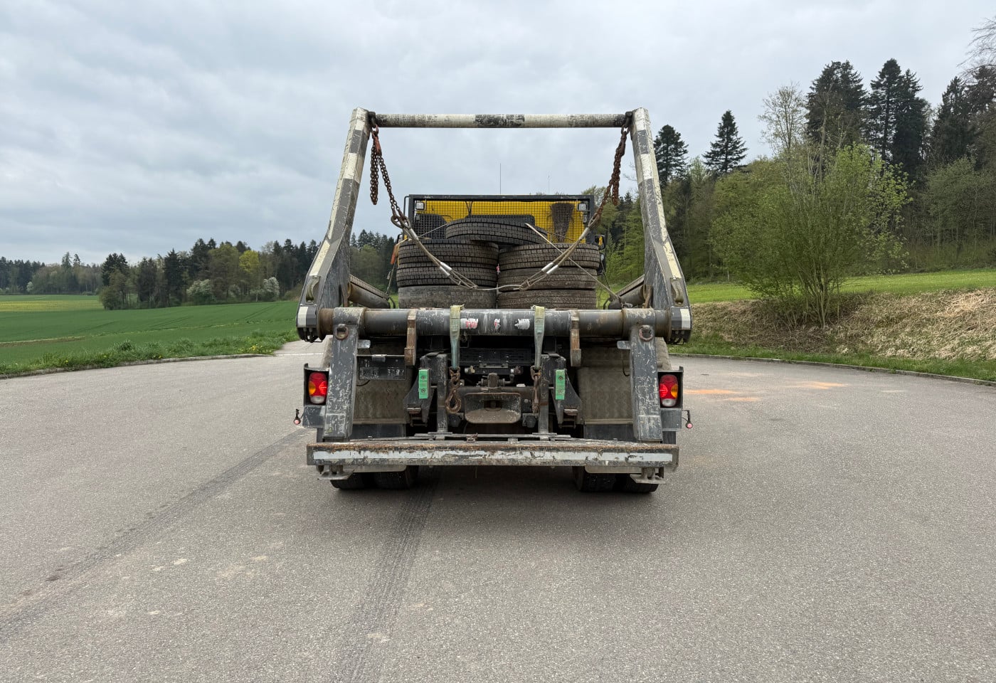 MOTO6625_2885162 vehicle image