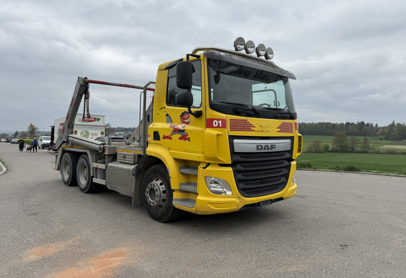 MOTO6625_2886366 vehicle image