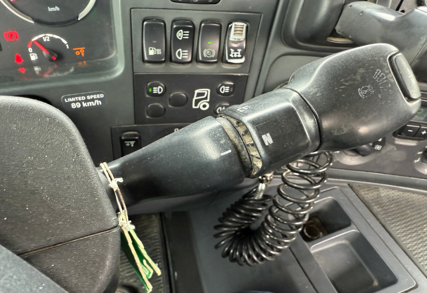 MOTO6625_2885403 vehicle image