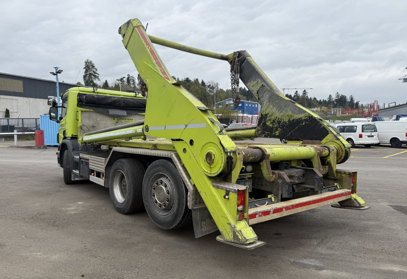 MOTO6625_2885403 vehicle image