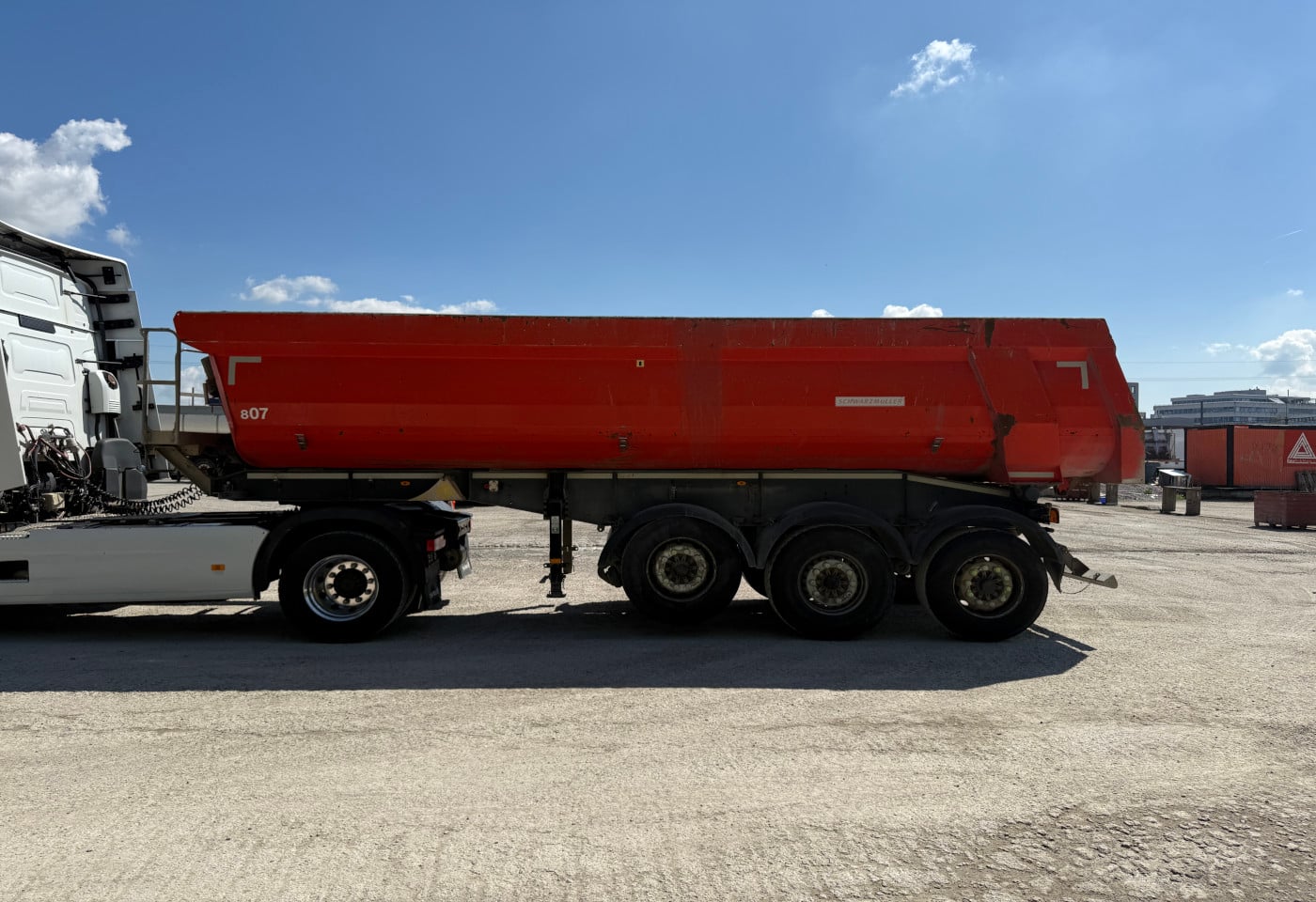 MOTO6625_2889774 vehicle image