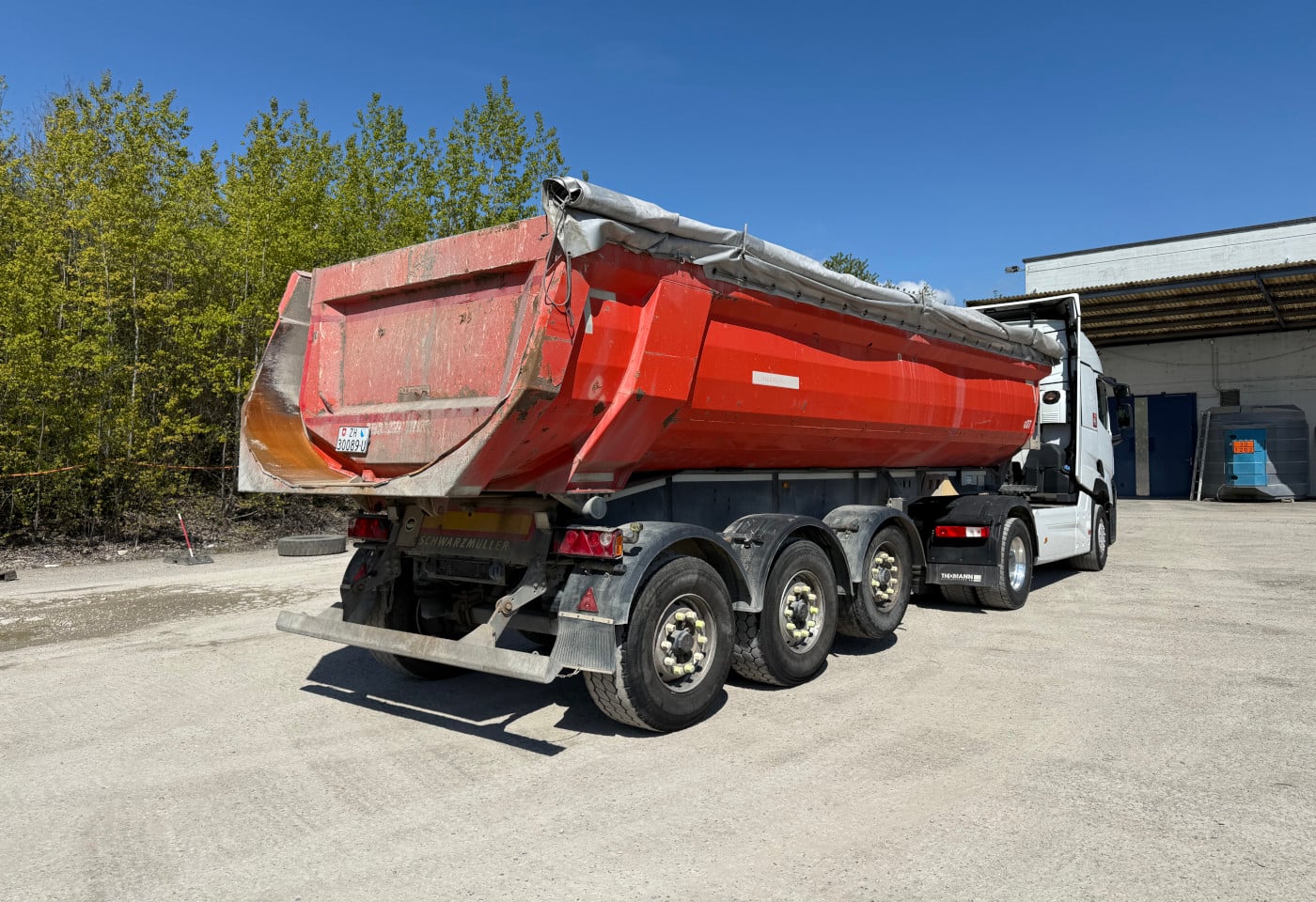 MOTO6625_2889774 vehicle image