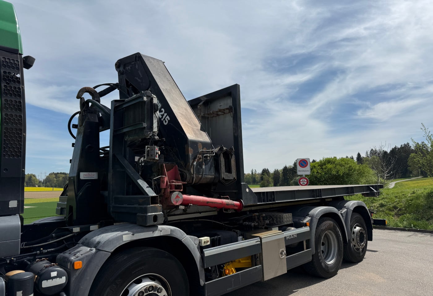 MOTO6625_2889775 vehicle image