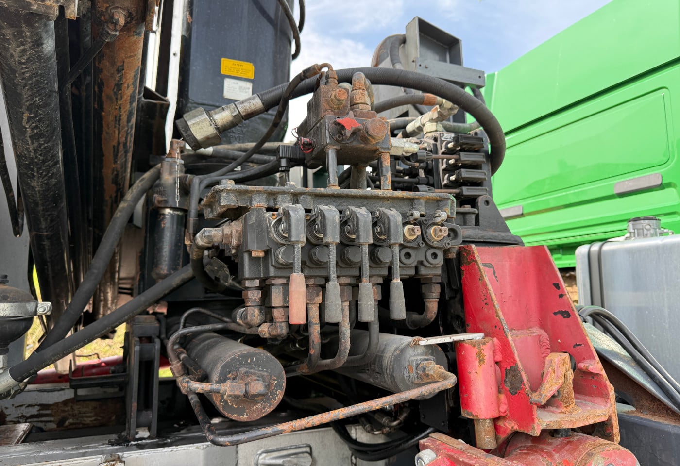 MOTO6625_2889775 vehicle image