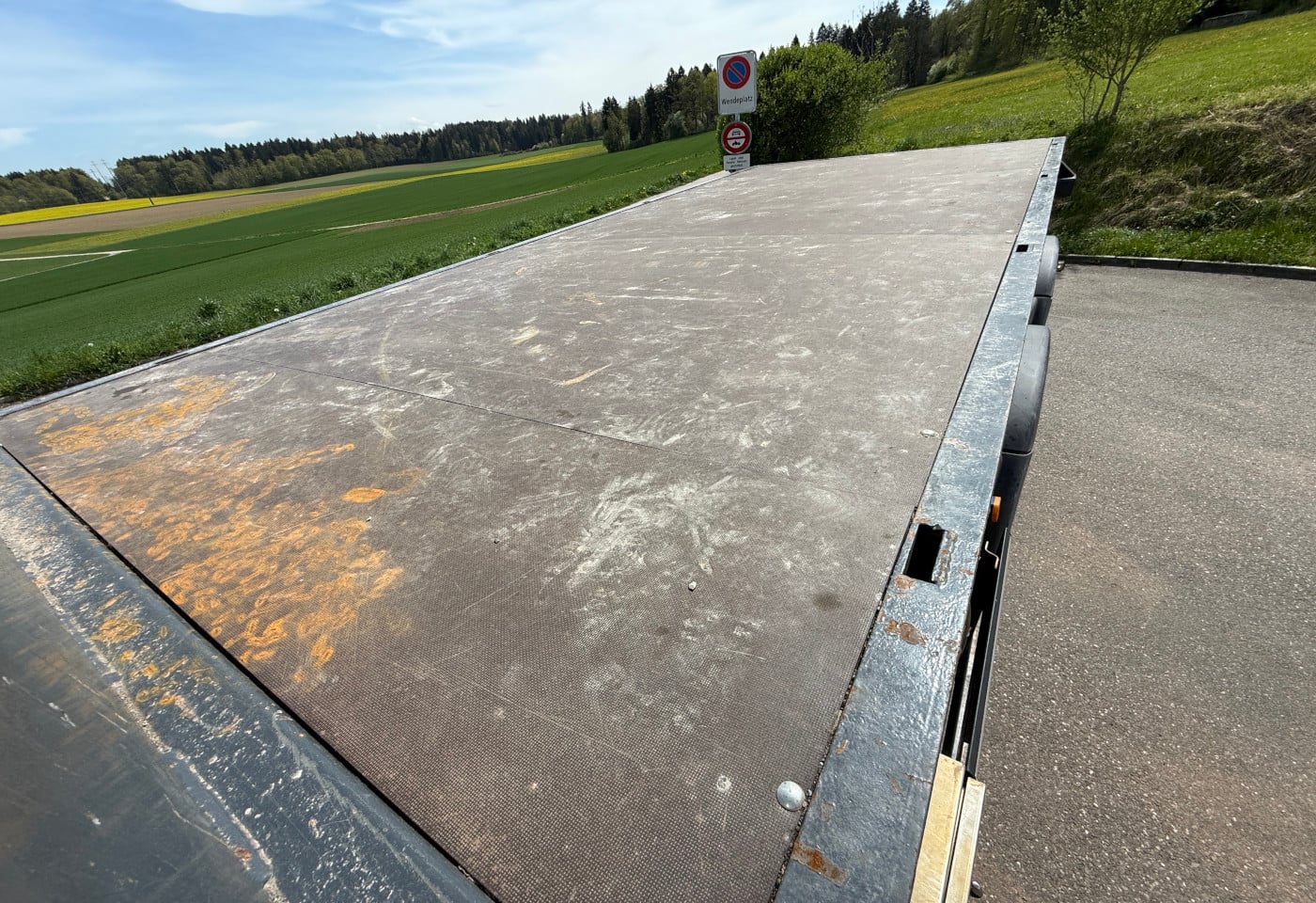 MOTO6625_2889775 vehicle image