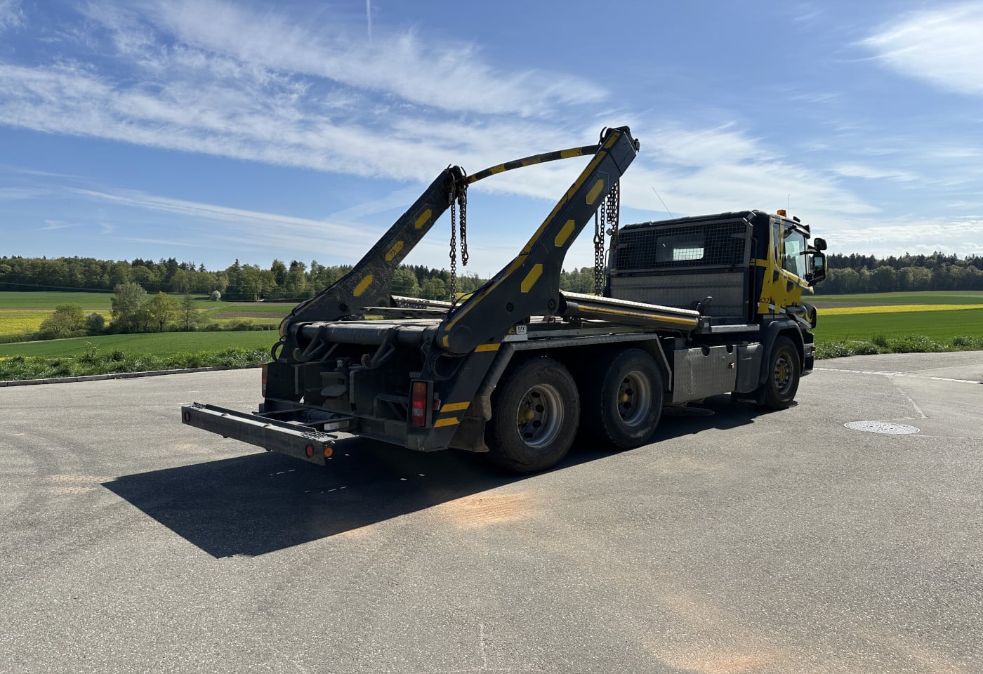 MOTO6625_2890225 vehicle image