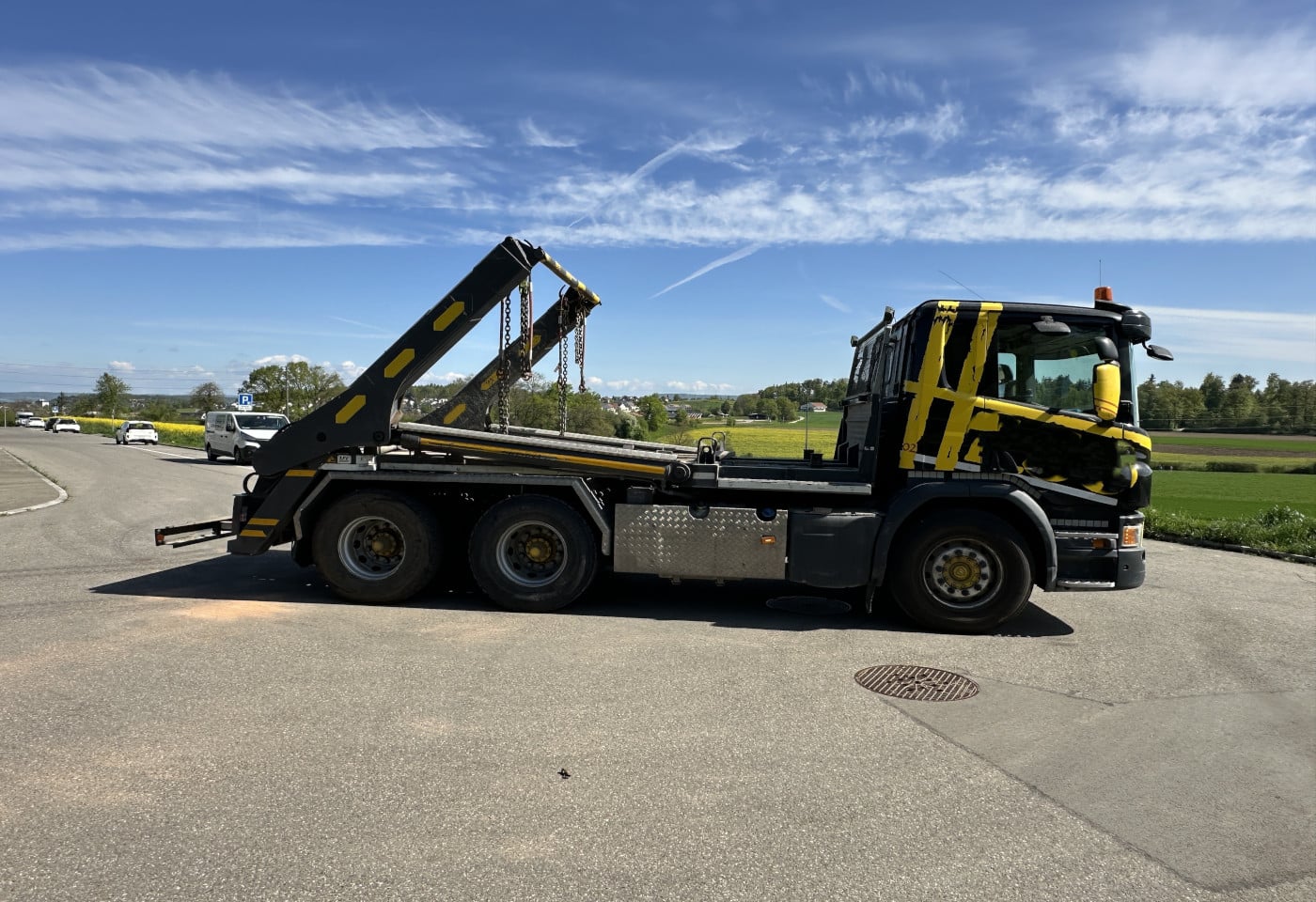 MOTO6625_2890225 vehicle image