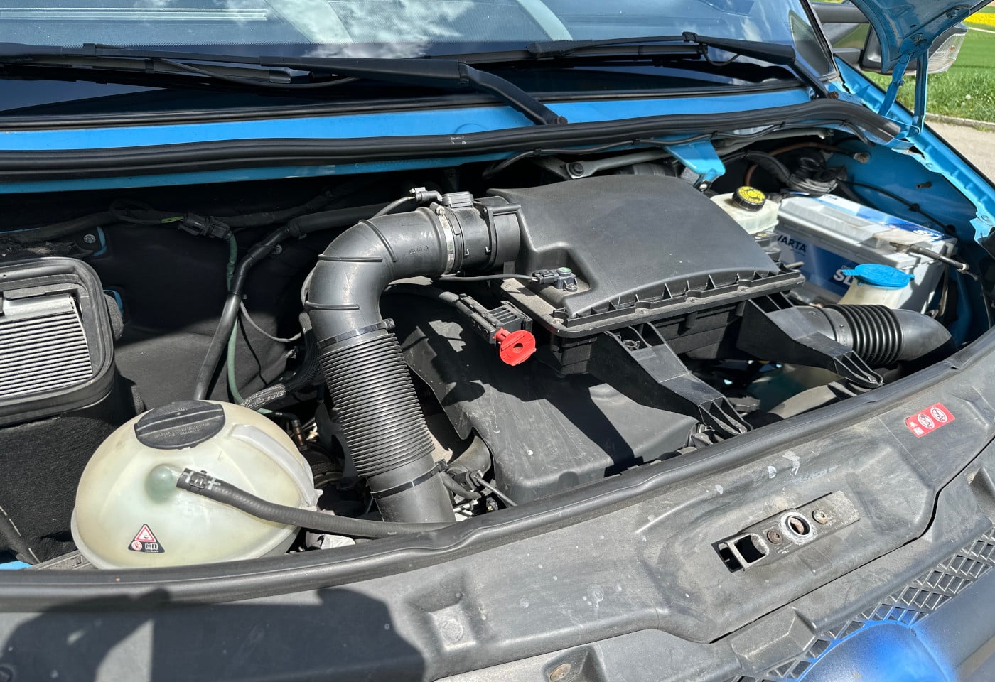 MOTO6625_2890600 vehicle image